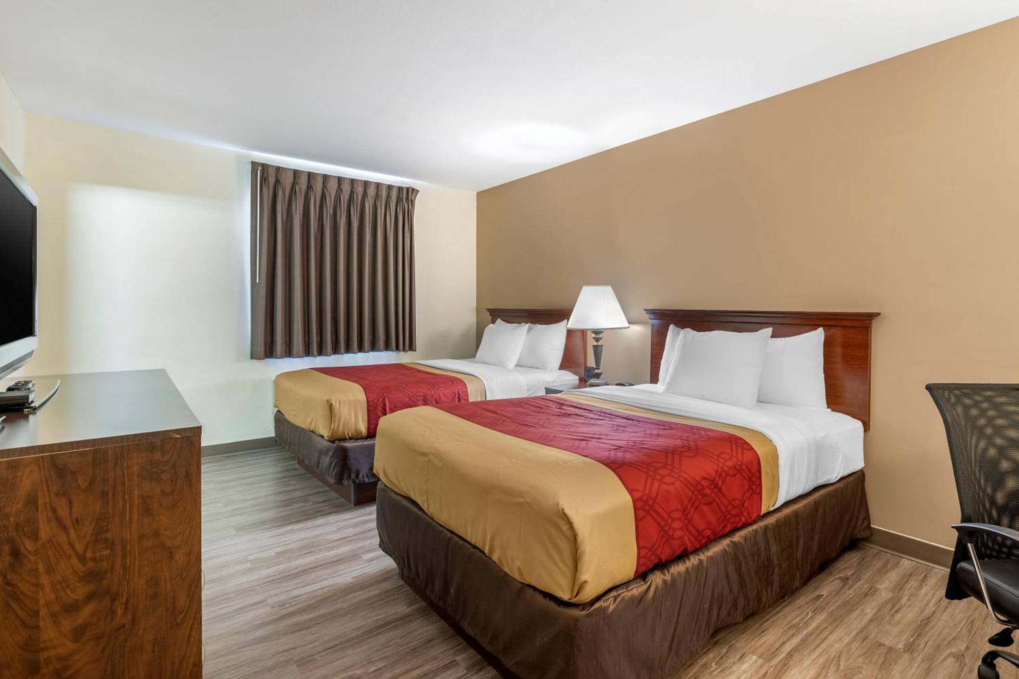Econo Lodge Inn & Suites Fairgrounds Des Moine Exteriör bild