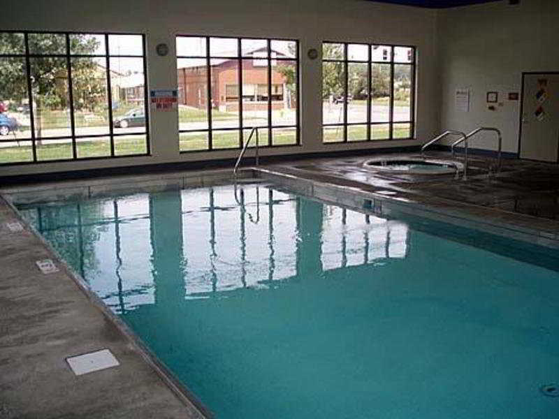 Econo Lodge Inn & Suites Fairgrounds Des Moine Exteriör bild